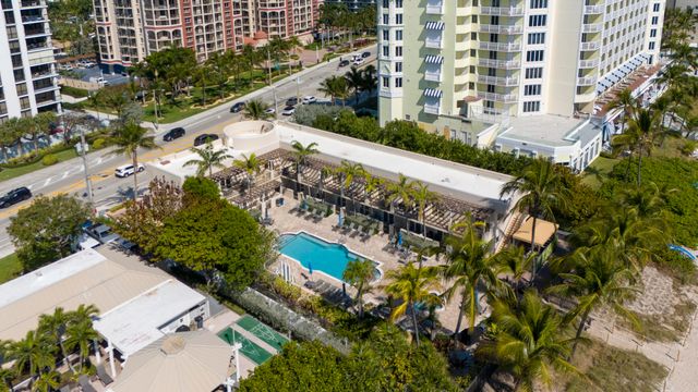 2001 N Ocean Boulevard 702s, Fort Lauderdale, FL 33305