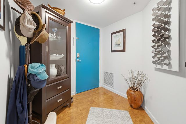 2001 N Ocean Boulevard 702s, Fort Lauderdale, FL 33305