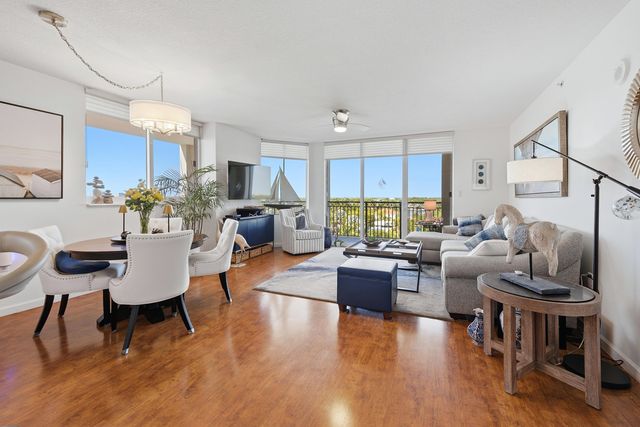 2001 N Ocean Boulevard 702s, Fort Lauderdale, FL 33305