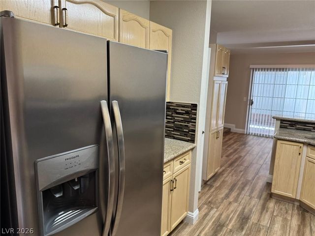 7926 CINA Avenue, Las Vegas, NV 89147