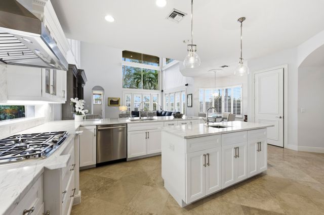 442 Savoie Drive, Palm Beach Gardens, FL 33410