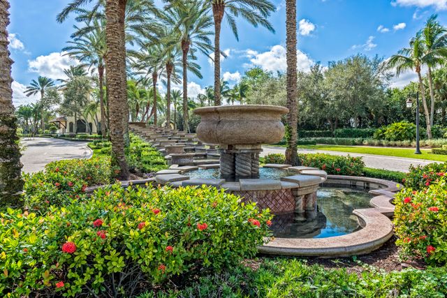 442 Savoie Drive, Palm Beach Gardens, FL 33410