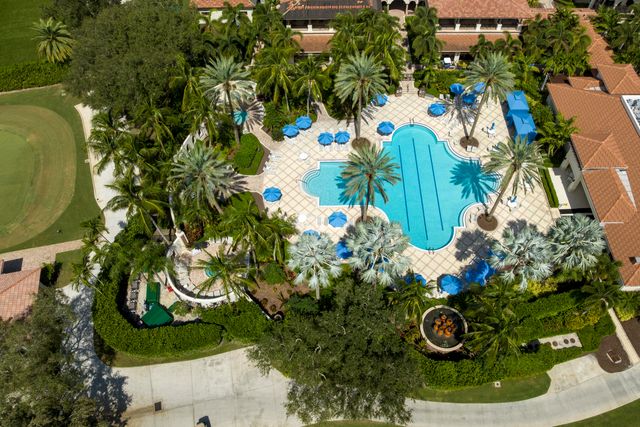 442 Savoie Drive, Palm Beach Gardens, FL 33410