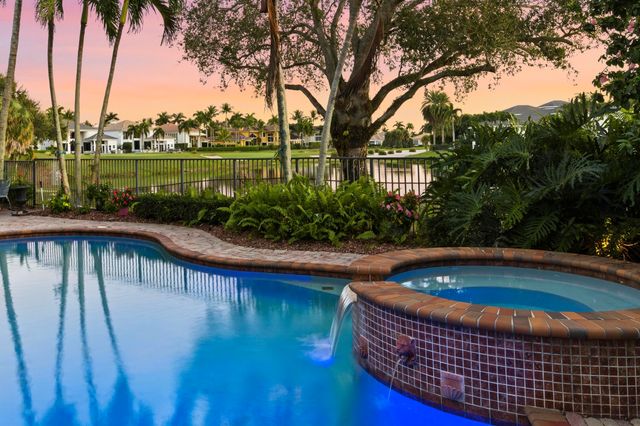 442 Savoie Drive, Palm Beach Gardens, FL 33410