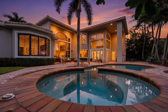 442 Savoie Drive, Palm Beach Gardens, FL 33410