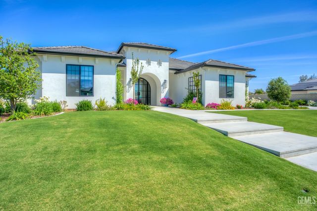 16624 Weatherly Court, Bakersfield, CA 93314