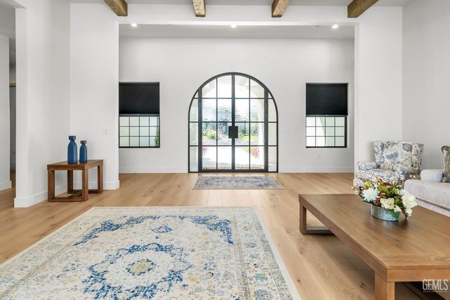 16624 Weatherly Court, Bakersfield, CA 93314