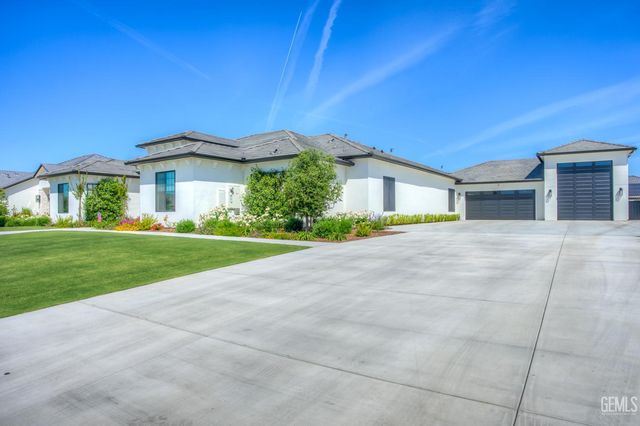 16624 Weatherly Court, Bakersfield, CA 93314