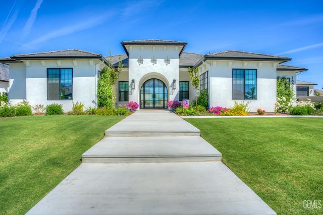 16624 Weatherly Court, Bakersfield, CA 93314