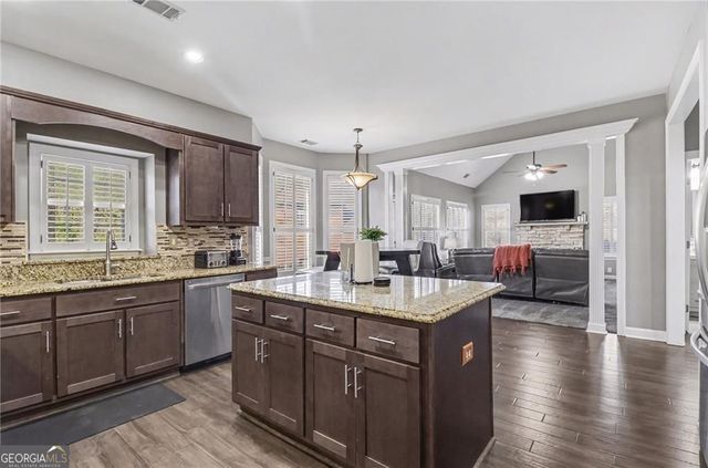 231 Sunset Hills Drive, Norcross, GA 30071