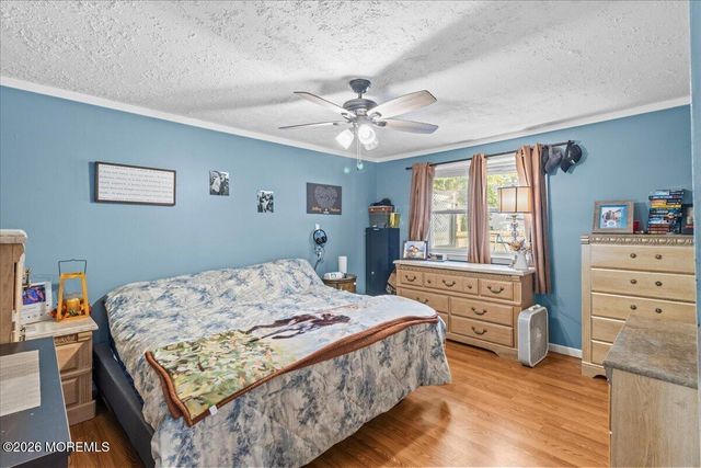 15 Chestnut Street, Waretown, NJ 08758