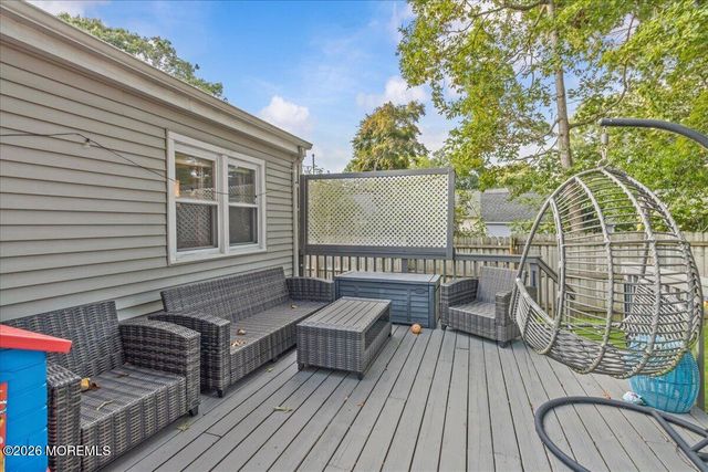 15 Chestnut Street, Waretown, NJ 08758