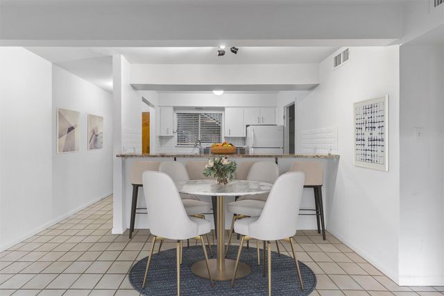 2208 Enfield RD 10500, Austin, TX 78703