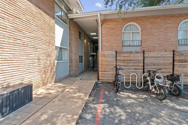 2208 Enfield RD 10500, Austin, TX 78703