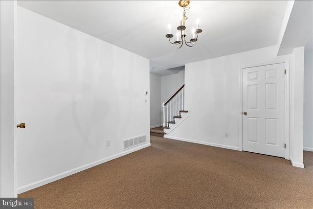 502 BROOKWOOD DR, Ambler, PA 19002