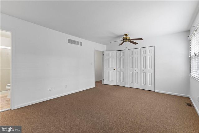 502 BROOKWOOD DR, Ambler, PA 19002