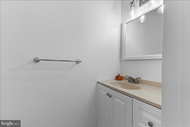 502 BROOKWOOD DR, Ambler, PA 19002