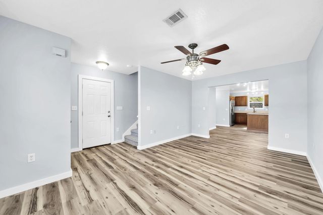 609 E Edney Avenue, Crestview, FL 32536