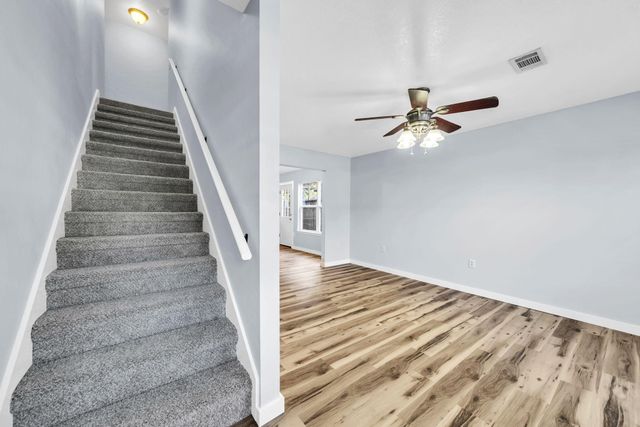 609 E Edney Avenue, Crestview, FL 32536