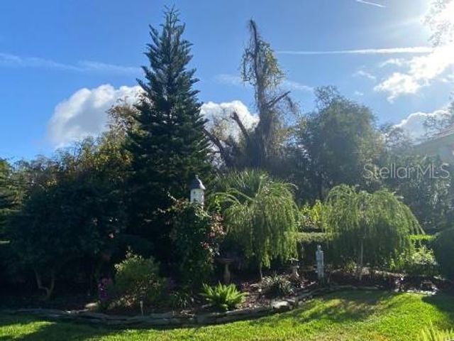 1305 CAROLINA COURT, The Villages, FL 32162