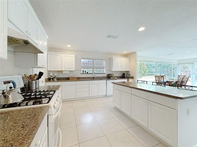 1305 CAROLINA COURT, The Villages, FL 32162