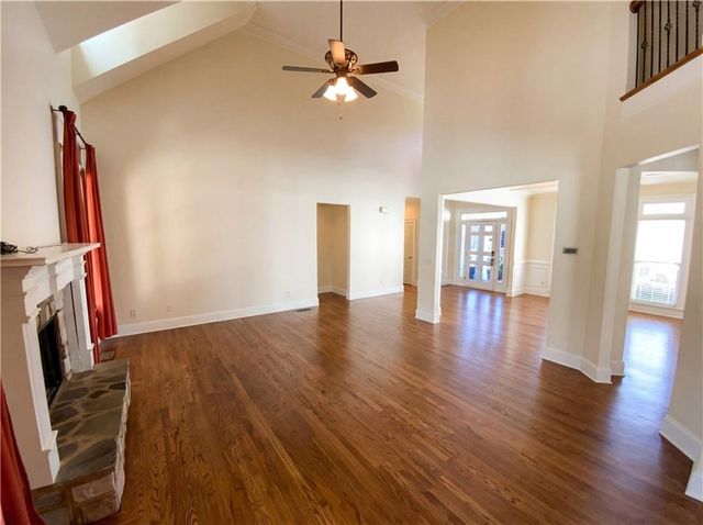 122 Griffin Way, Canton, GA 30115