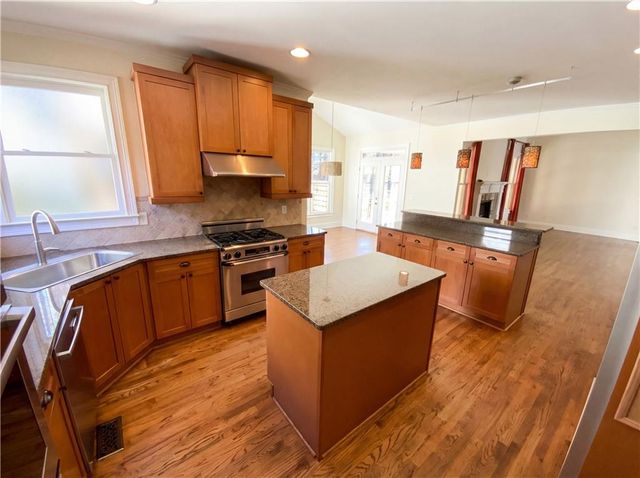 122 Griffin Way, Canton, GA 30115