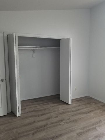 303 Vassar Drive SE Apt 2, Albuquerque, NM 87106