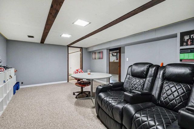 15131 Deremo Street, Grand Haven, MI 49417