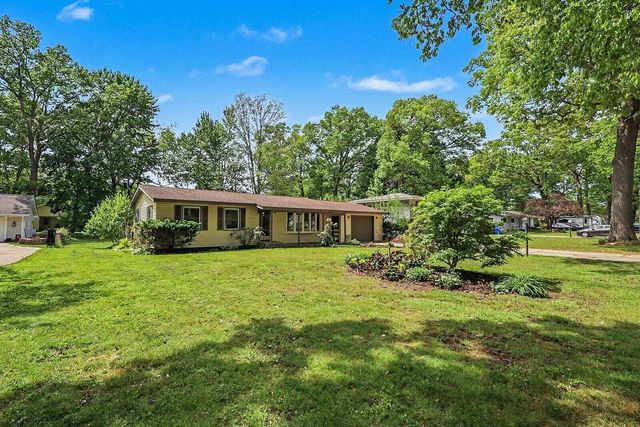 15131 Deremo Street, Grand Haven, MI 49417