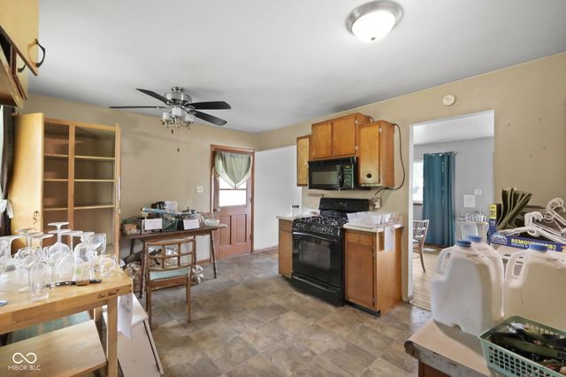 9 Kiefer Court, Beech Grove, IN 46107