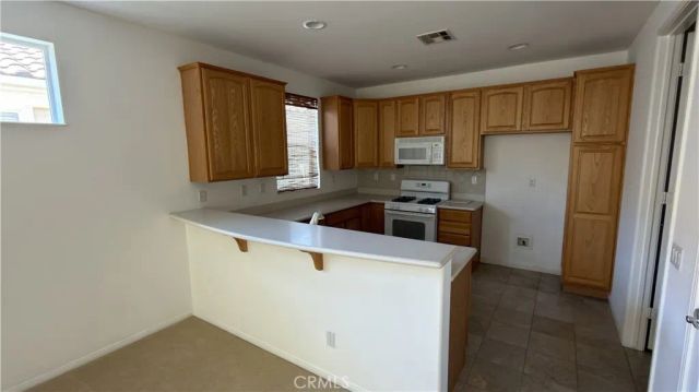1634 Scottsdale, Beaumont, CA 92223