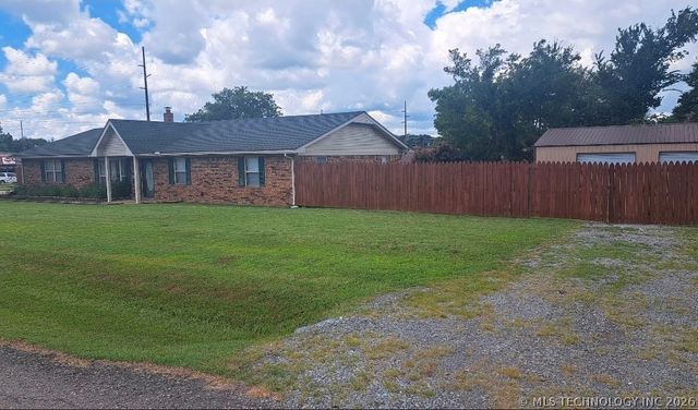 1903 N 11th Street, Mcalester, OK 74501