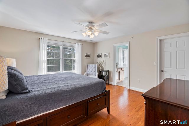 1197 Neipsic Road, Glastonbury, CT 06033