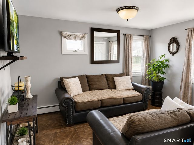 458 First Avenue, West Haven, CT 06516