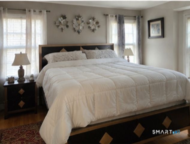 458 First Avenue, West Haven, CT 06516
