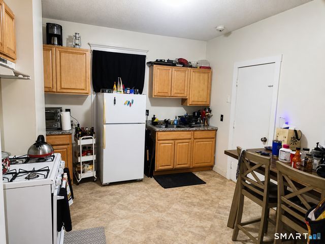 458 First Avenue, West Haven, CT 06516