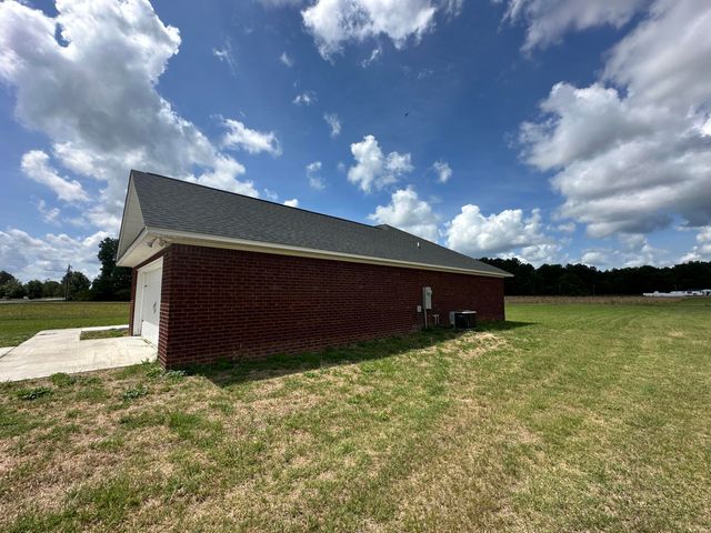 1010 N Street Pauls Church Road, Sumter, SC 29154