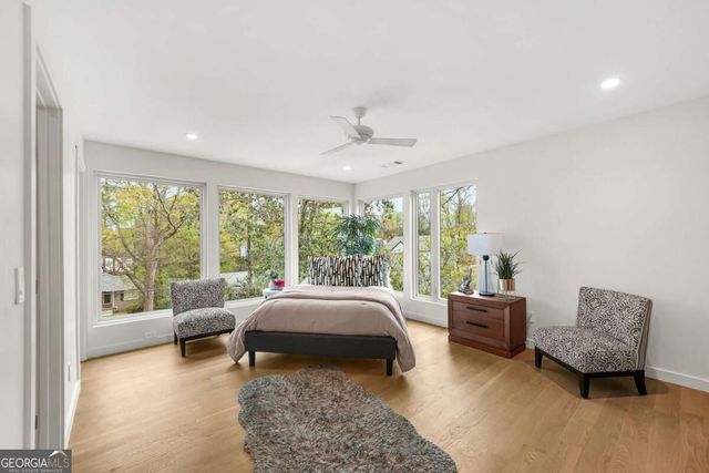 1260 Kingsley Circle NE, Atlanta, GA 30324