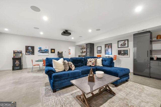 1260 Kingsley Circle NE, Atlanta, GA 30324