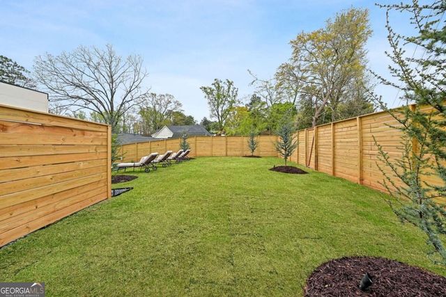 1260 Kingsley Circle NE, Atlanta, GA 30324