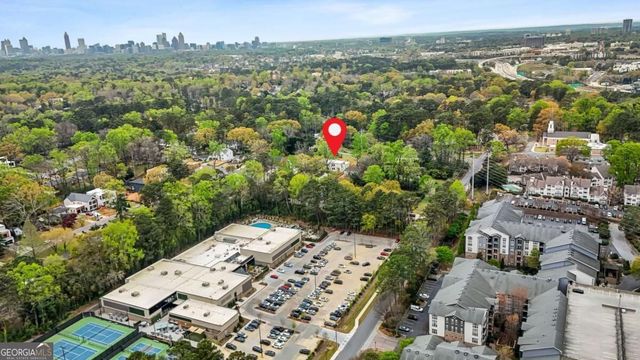 1260 Kingsley Circle NE, Atlanta, GA 30324