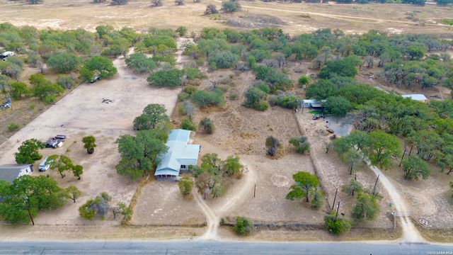 2067 Palo Alto, Von Ormy, TX 78073