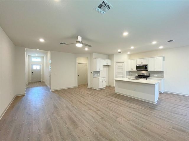 10501 Defender TRL, Austin, TX 78754