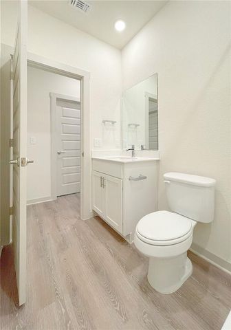 10501 Defender TRL, Austin, TX 78754