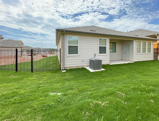 10501 Defender TRL, Austin, TX 78754