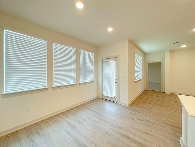 10501 Defender TRL, Austin, TX 78754