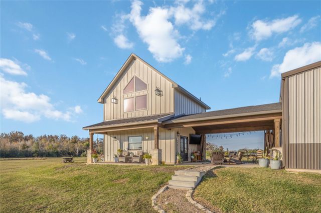 330 Ridge Road, Manvel, TX 77578