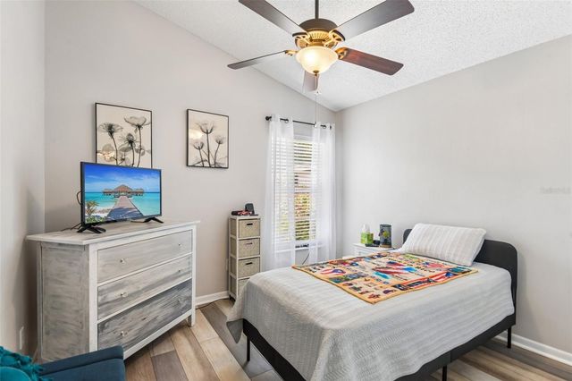 8709 BUSCH OAKS STREET, Tampa, FL 33617