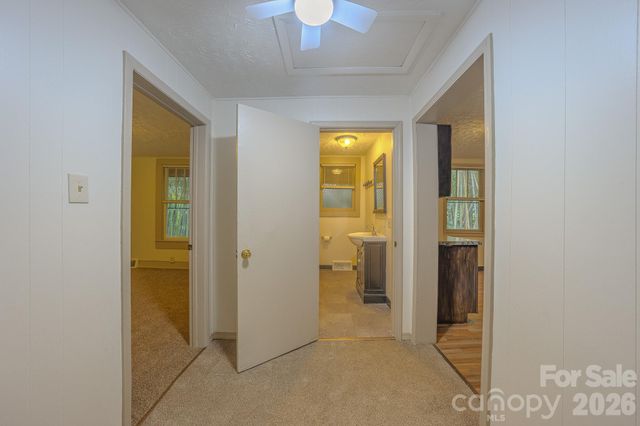 298 State Street, Asheville, NC 28806